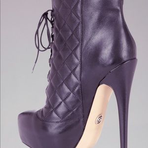 Brand new Bebe Yolanda quilted Bootie brand new!!